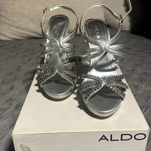 ALDO HEELS TAVANO - Picture 1 of 6